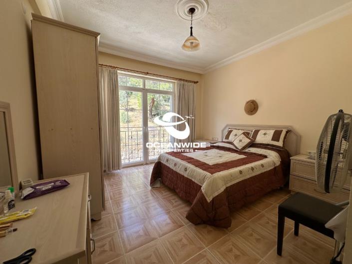 Image No.10-3 Bed Apartment for sale