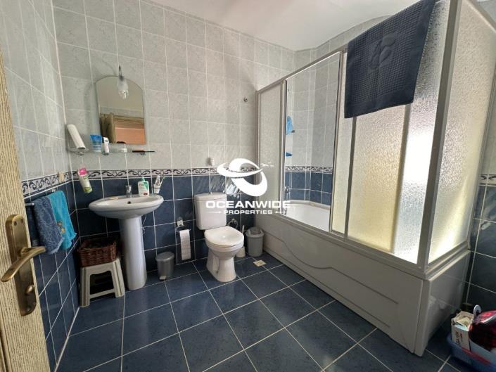 Image No.11-3 Bed Apartment for sale