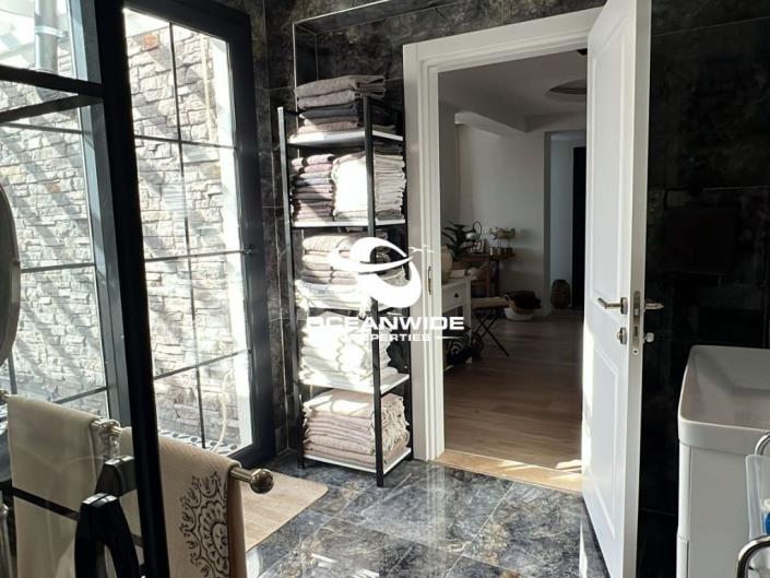 Image No.15-3 Bed Villa for sale