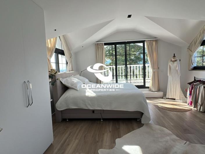 Image No.24-3 Bed Villa for sale