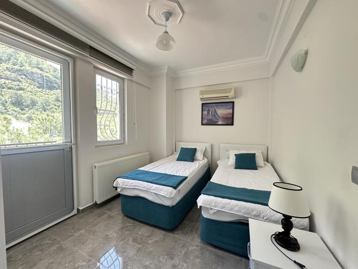 Image No.11-5 Bed Villa for sale