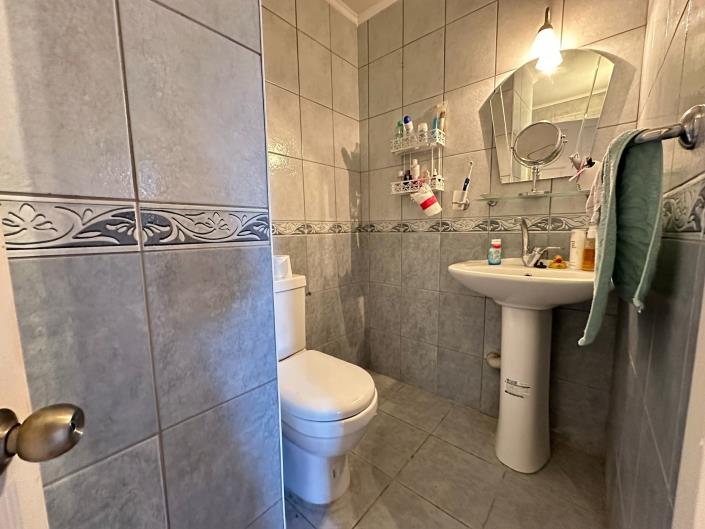 Image No.24-4 Bed Apartment for sale