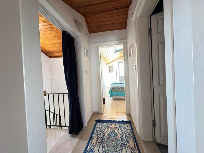 Image No.27-4 Bed Apartment for sale