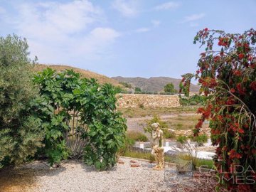villa-acacia-resale-villa-for-sale-in-arbolea
