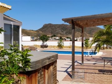 cla7529-villa-gloriosa-resale-villa-for-sale-