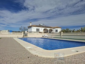 villa-freesia--resale-villa-for-sale-in-parta