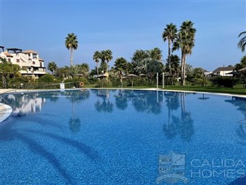 apartment-beach-club-apartment-for-sale-in-ve