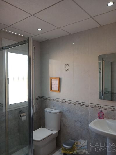 Image No.19-4 Bed Villa for sale