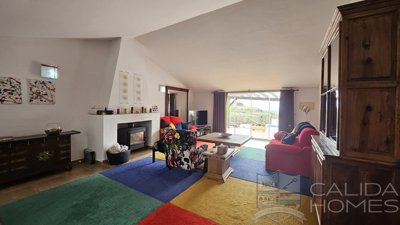 casa-guapisima-detached-character-house-for-s