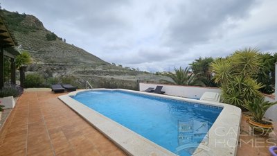 casa-guapisima-detached-character-house-for-s