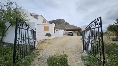casa-guapisima-detached-character-house-for-s