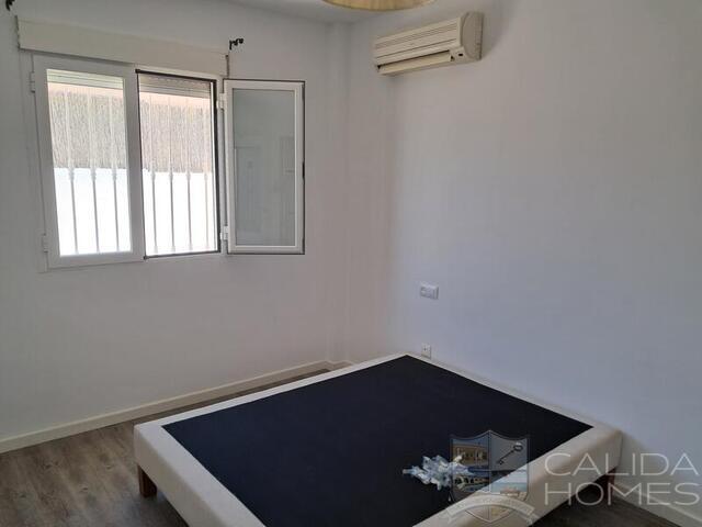 Image No.13-3 Bed Villa for sale