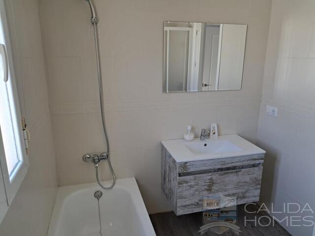 Image No.16-3 Bed Villa for sale