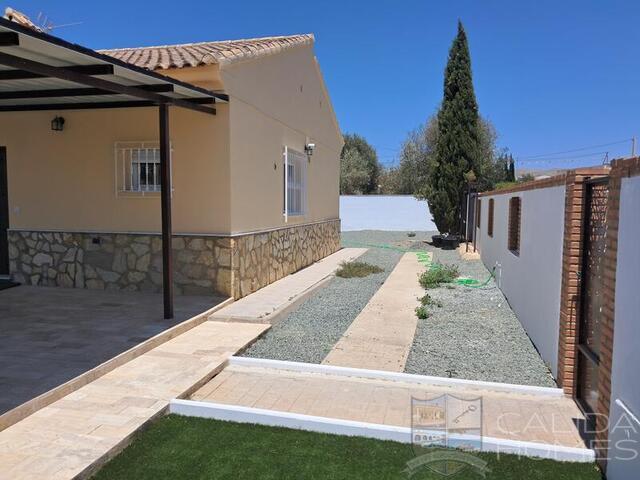 Image No.4-3 Bed Villa for sale