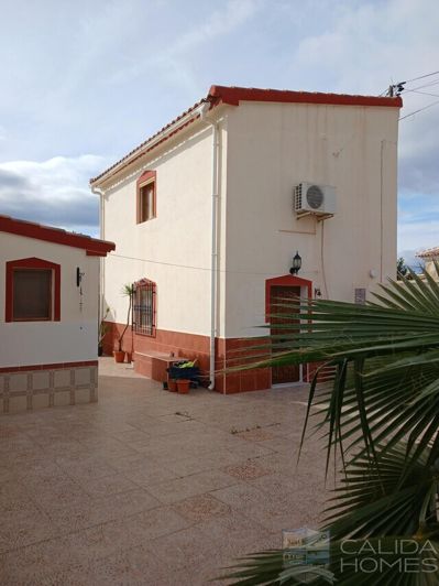 Image No.7-4 Bed Villa for sale