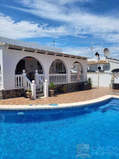 Image No.2-2 Bed Villa for sale