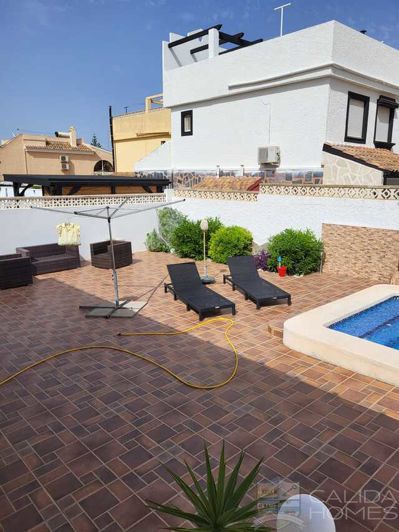 Image No.5-2 Bed Villa for sale