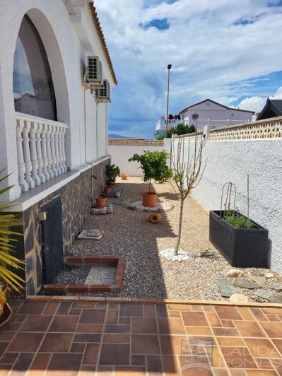 Image No.6-2 Bed Villa for sale