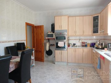 villa-luna-resale-villa-for-sale-in-arboleas-