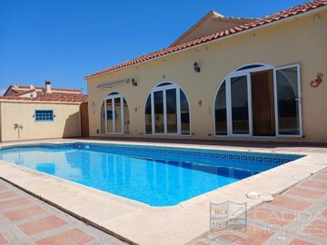 villa-luna-resale-villa-for-sale-in-arboleas-