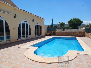 villa-luna-resale-villa-for-sale-in-arboleas-