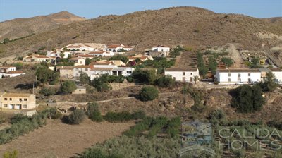 cortijo-encantador-village-or-town-house-for-
