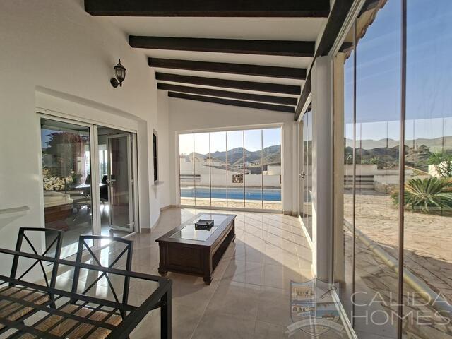 Image No.13-3 Bed Villa for sale