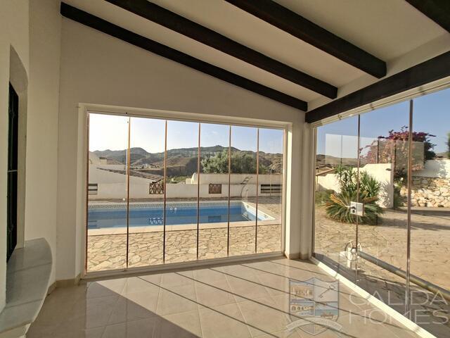 Image No.14-3 Bed Villa for sale