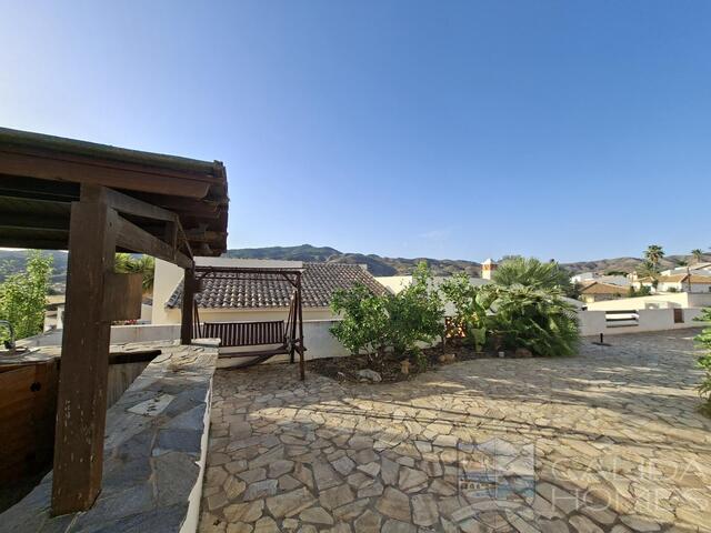 Image No.4-3 Bed Villa for sale
