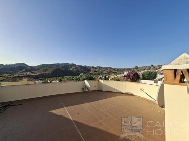 Image No.7-3 Bed Villa for sale