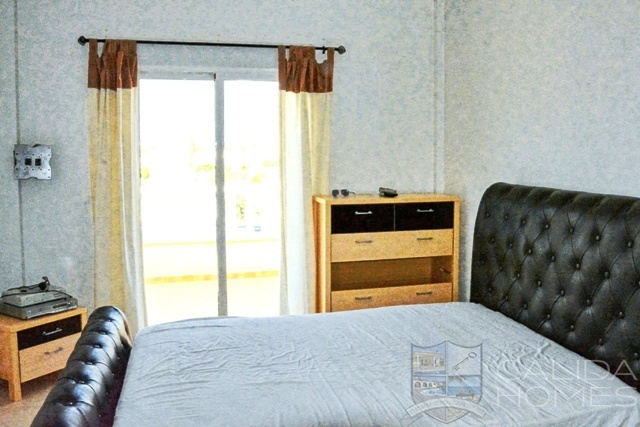 Image No.17-Villa de 4 chambres à vendre à Albox