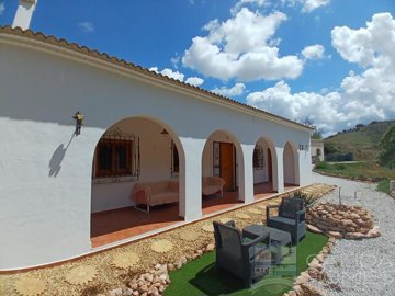 villa-floral--resale-villa-for-sale-in-el-mar