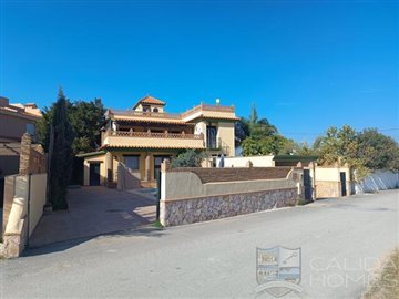 villa-charo-resale-villa-for-sale-in-burjulu-