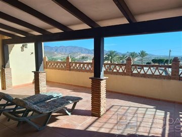 villa-charo-resale-villa-for-sale-in-burjulu-