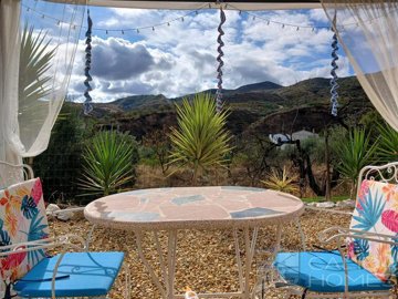 cortijo-tranquila-village-or-town-house-for-s