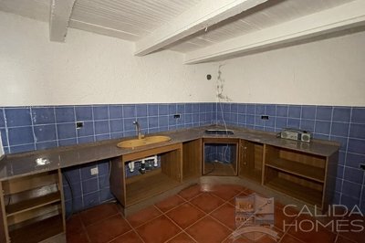 cortijo-quiles-detached-character-house-for-s