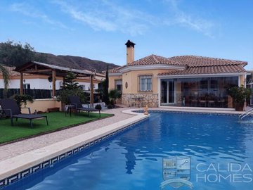 villa-cuca-resale-villa-for-sale-in-arboleas-