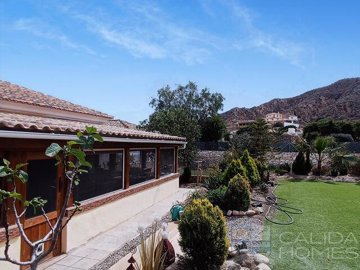 villa-cuca-resale-villa-for-sale-in-arboleas-