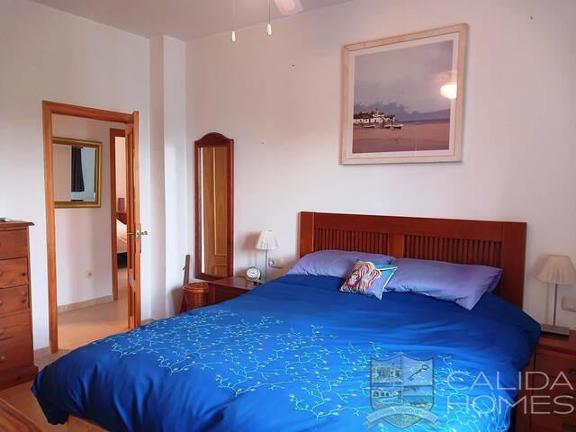 Image No.17-3 Bed Villa for sale