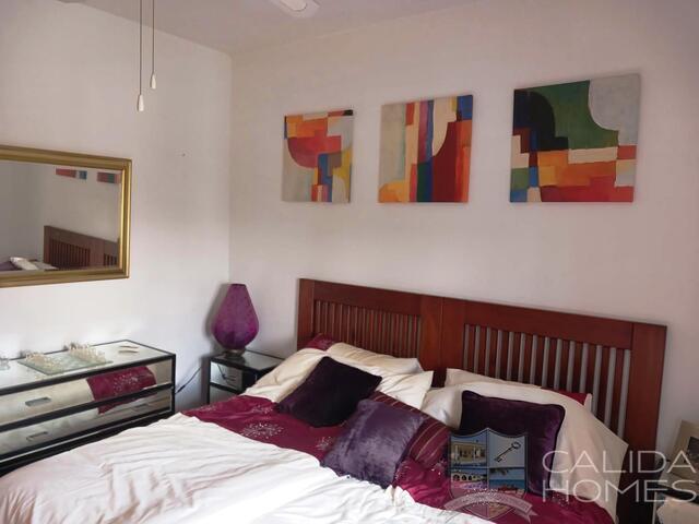 Image No.20-3 Bed Villa for sale