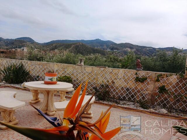 Image No.8-3 Bed Villa for sale