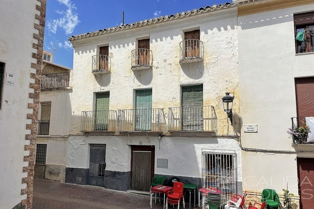Image No.1-Maison de ville de 8 chambres à vendre à Albánchez
