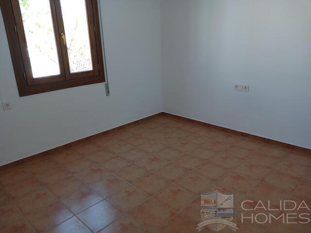 Image No.12-5 Bed Villa for sale