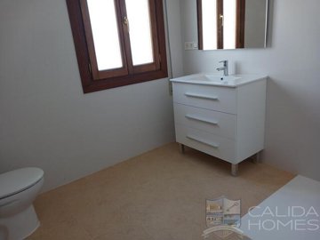 villa-lemon-tree-resale-villa-for-sale-in-arb