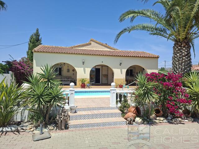 Image No.2-Villa de 4 chambres à vendre à Arboleas