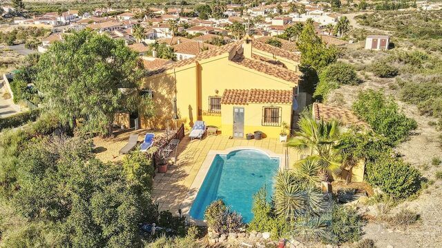 Image No.1-Villa de 3 chambres à vendre à Arboleas
