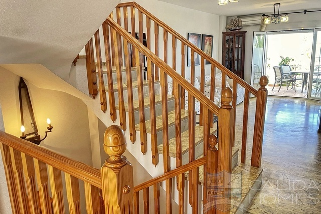 Image No.11-4 Bed Duplex for sale