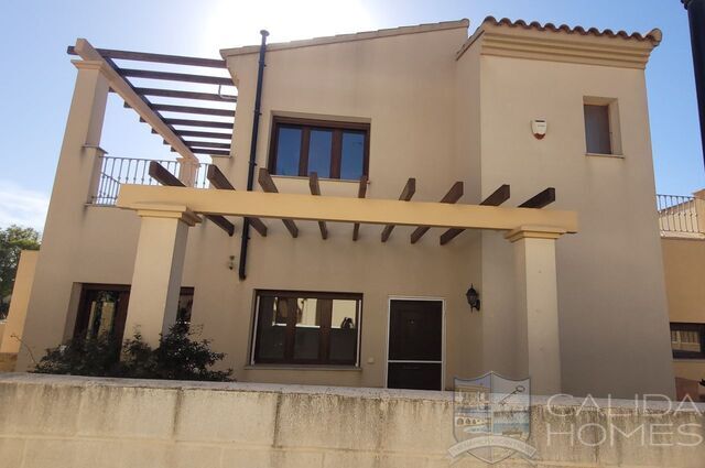 Image No.3-3 Bed Villa for sale