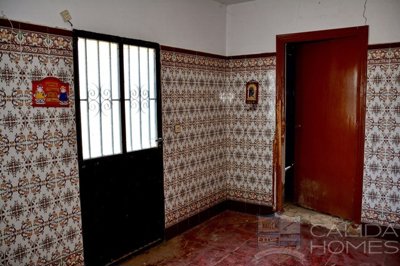 casa-traditional--detached-character-house-fo