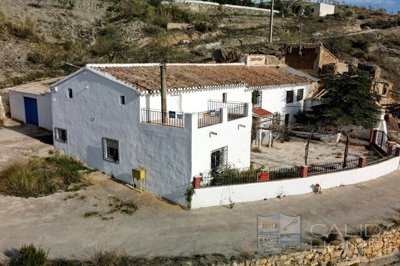 casa-traditional--detached-character-house-fo